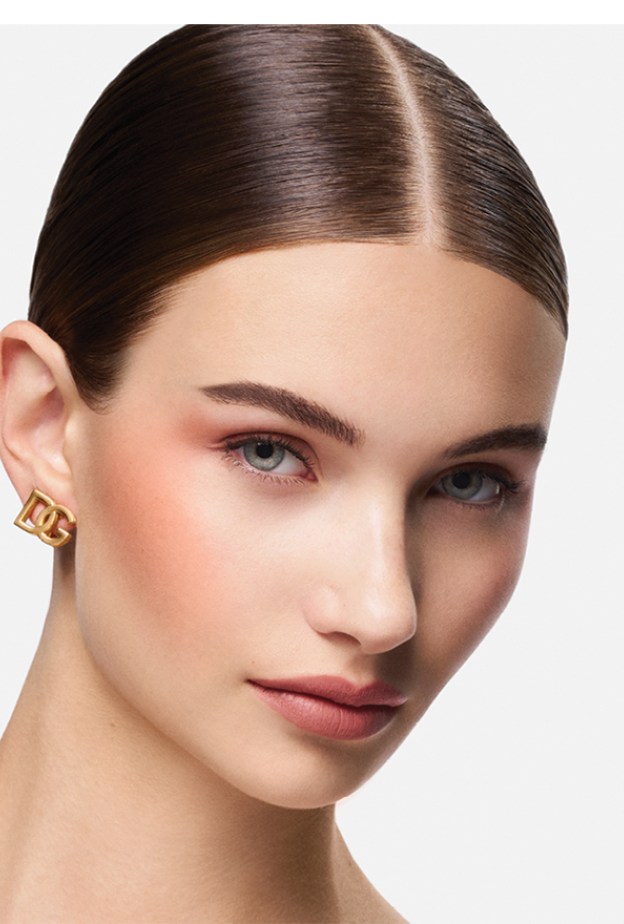  جمال بلا حدود  مع مستحضرات الماكياج الجديدة من  Dolce&Gabbana