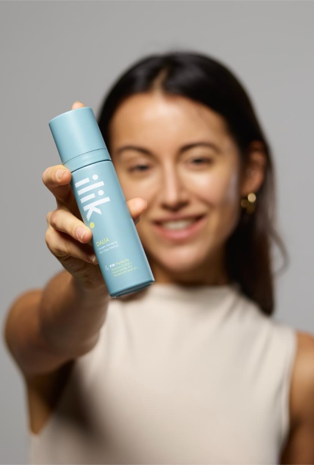 إلك.. عناية بالبشرة مُصممة بوصفات طبية تصلكِ أينما كنتِ