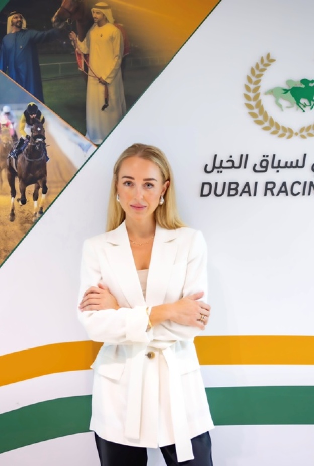 صوفي ريان رئيسة الاتصالات المؤسسية في نادي دبي لسباق الخيل