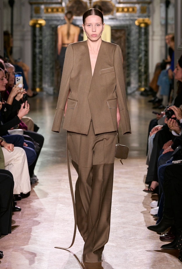 Victoria Beckham F24 007