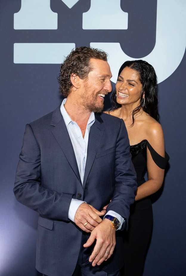  Matthew Mcconaughey وكاميلا ألفيس Camila Alves