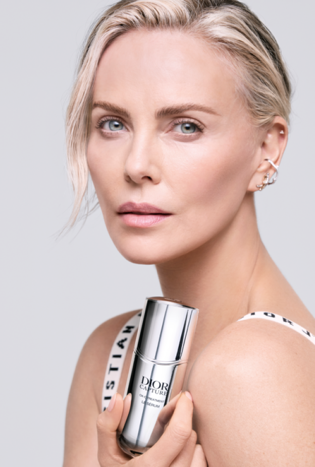 تشارليز ثيرون السفيرة الجديدة لـ Dior CAPTURE