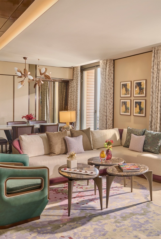 أجمل عروض الإقامة والإفطار لشهر رمضان 2025 في فنادق السعودية Mandarin Oriental Al Faisaliah