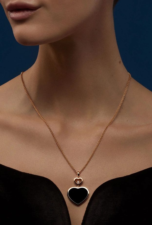 الأونيكس في مجوهرات من Chopard 