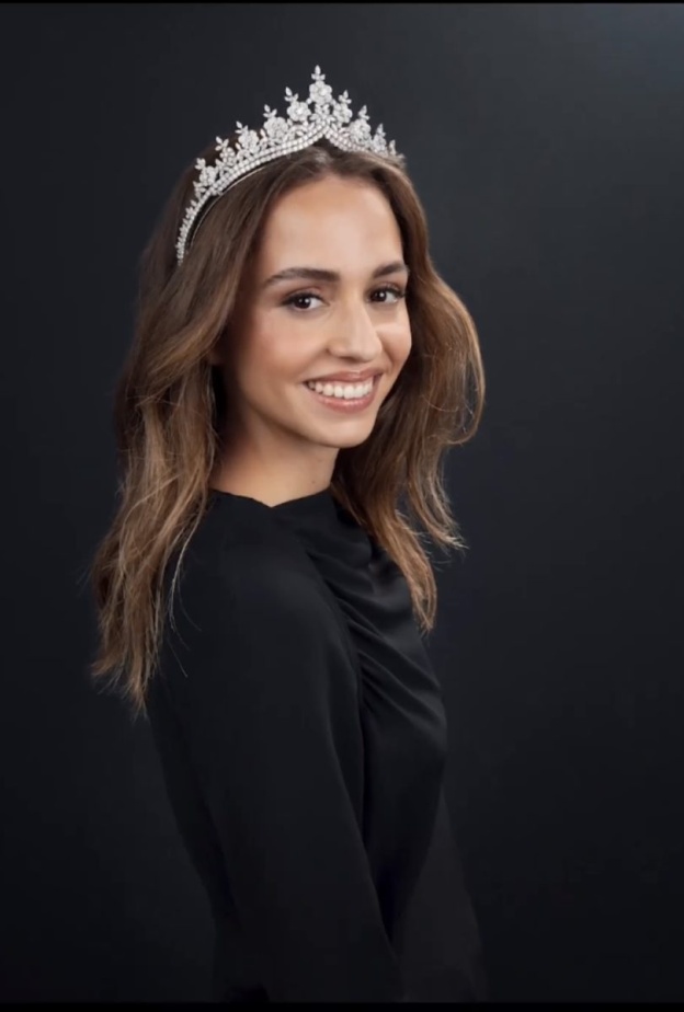 بعد أن أصبحا أمهات للمرة الأولى.. أجمل مجوهرات الأميرة إيمان والأميرة رجوة