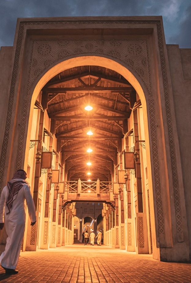 أشهر الأسواق الشعبية السعودية التي تعكس روح التراث السعودي الأصيل في يوم التأسيس