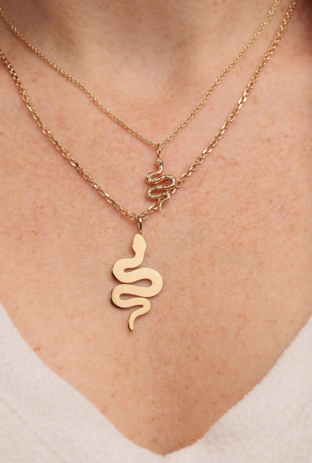 قلادة Snake من سيدني ايفان Sydney Evan