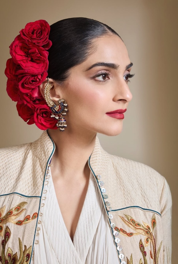 افضل درجات احمر الشفاه التي تعكس الحب والرومانسية