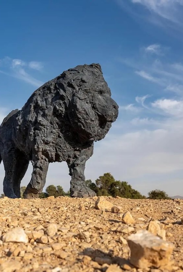 إبداعات دافيدي ريفالتا تزين الرياض.. "الرياض آرت" يحتفي بالإبداع الإيطالي في شوارع العاصمة