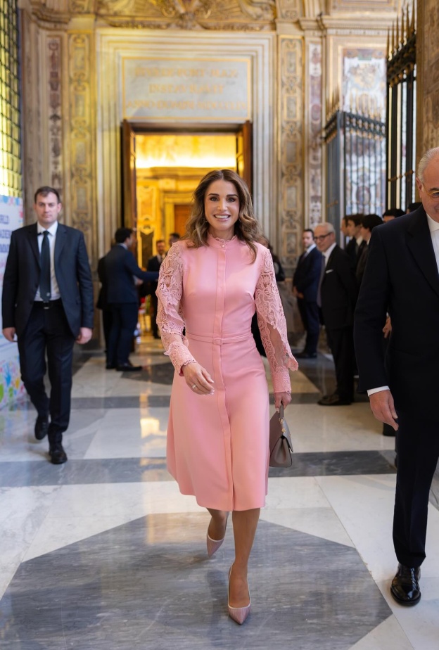 الملكة رانيا