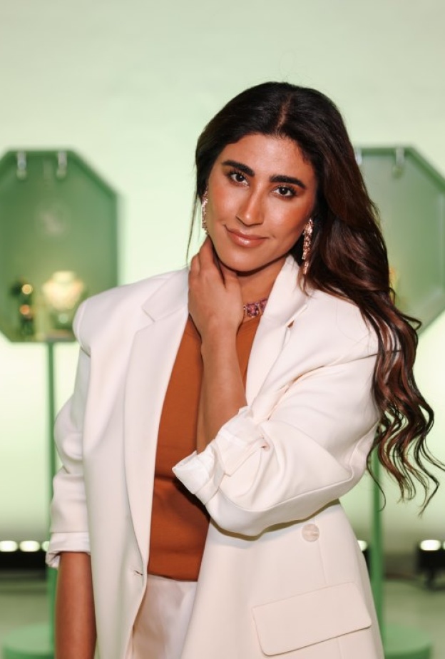 سواروفسكي تكشف عن تصاميمها الرمضانية وتعلن اختيار ليلى عبدالله سفيرة لحملتها الإعلانية