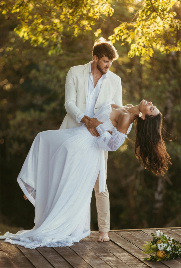 اللون الأبيض دليل على شخصية  صادقة ومسالمة