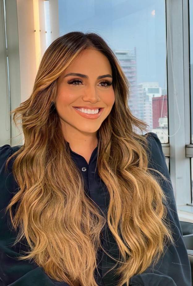 غابرييلا روتشا Gabriela Rocha مواليد 13 مارس
