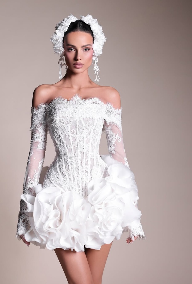 أكسسوار العروس من Drenusha Xharra Bridal