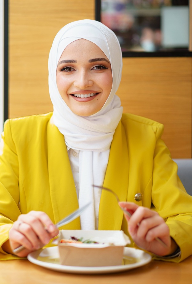 السلوكيات الغذائية الصحيحة تجنب الشعور بحرقة المعدة أثناء الصيام