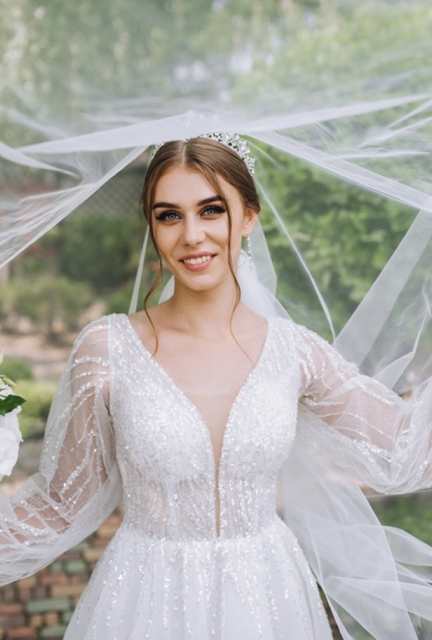 القوة من صفات العروس الناجحة