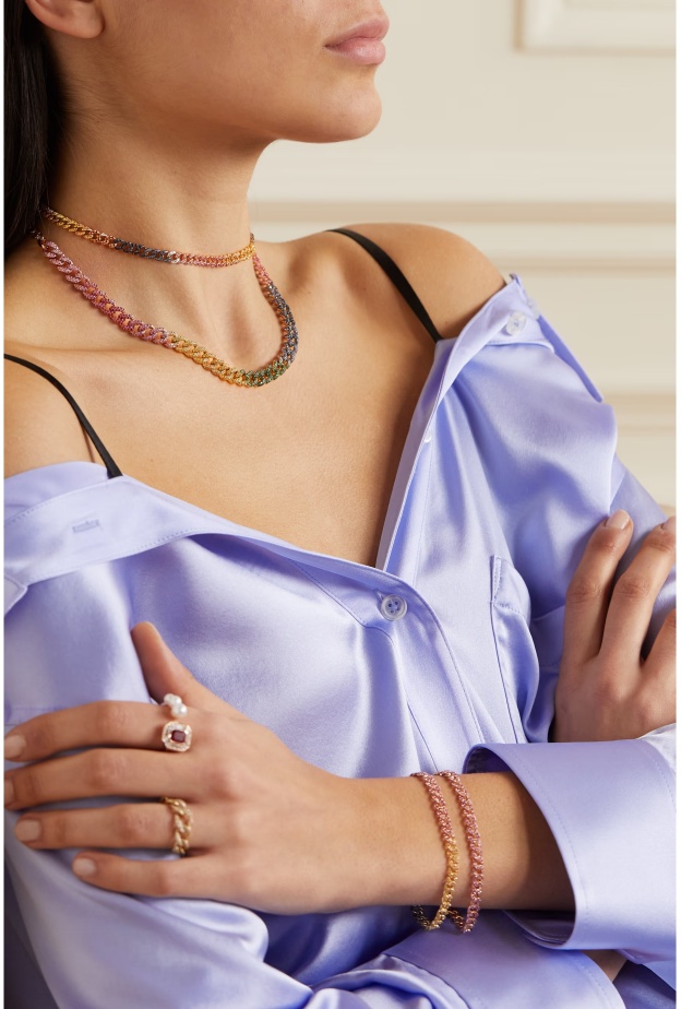 مجوهرات بألوان مشرقة لاطلالة ربيع 2025 الصورة من Shay