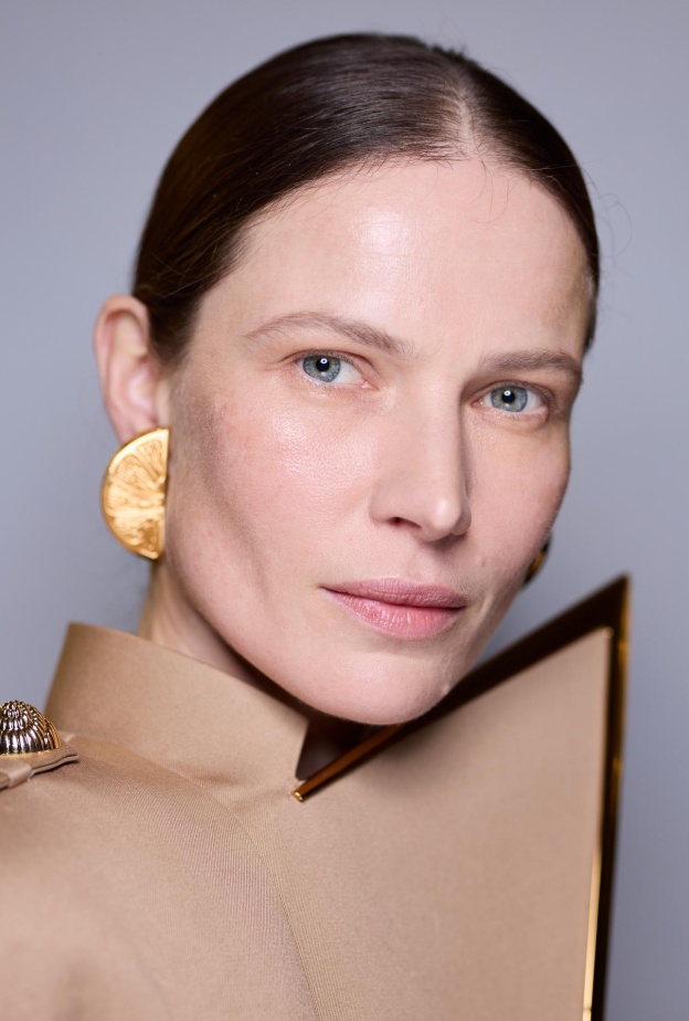 سر جمالك الدائم بعادات يومية تجعلكِ أكثر تألقاً مع التقدم في العمر