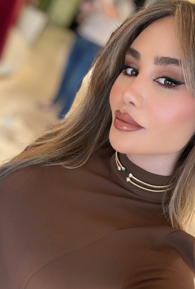 مصممة الأزياء داليدا عياش صورة من حسابها على انستغرام