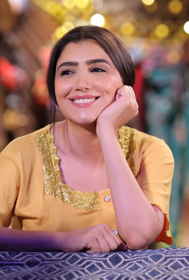 مي عمر في مسلسل "إش إش"