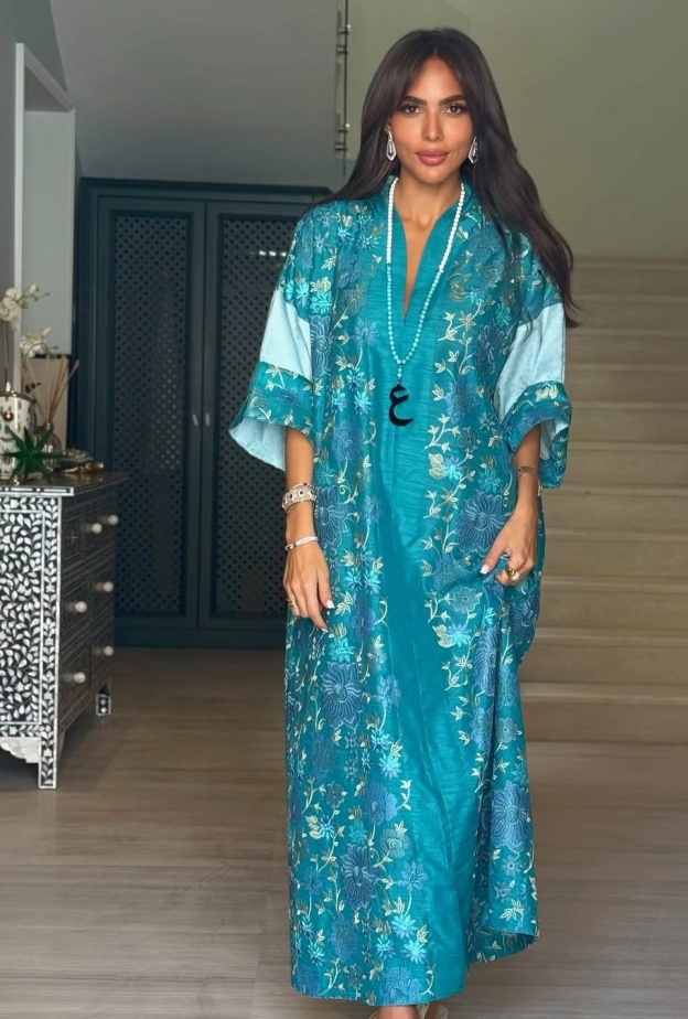 اطلالات رمضانية بتفاصيل شرقية تجذب النجمات في أول ايام رمضان