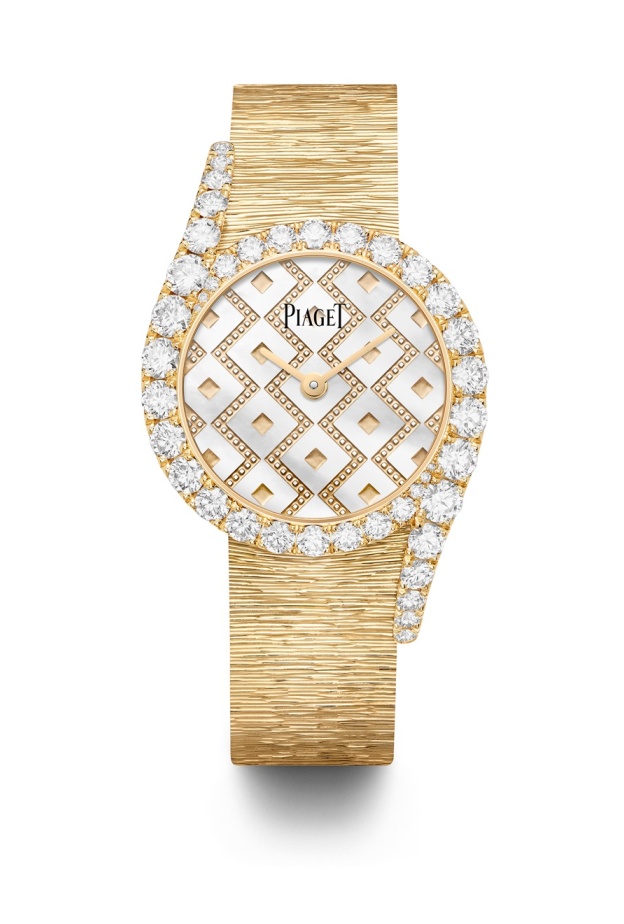 "لايملايت غالا بريشس"... تحفة رمضانية من بياجيه و شمسة العبار بإصدار محدود