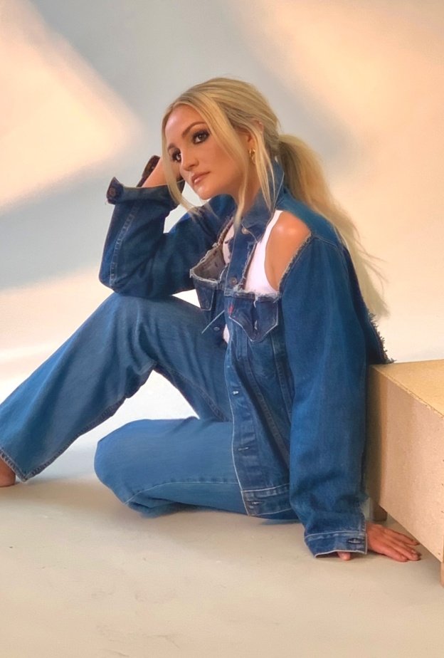 جيمي لين سبيرز Jamie Lynn Spears مواليد 4 أبريل