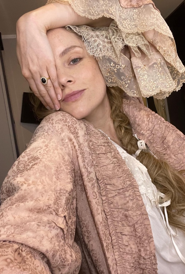 صوفي راندل Sophie Rundle من مواليد 21 أبريل