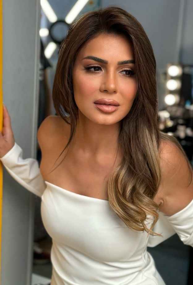 نجلاء بدر تخضع لعملية Facelift