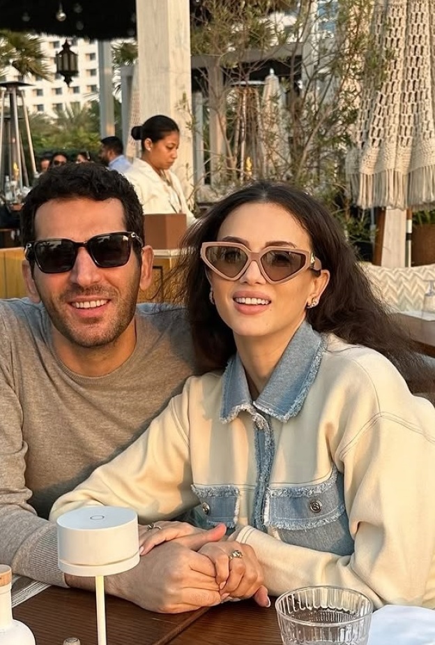 إيمان الباني ومراد يلدريم 