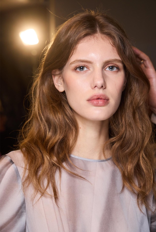 خلطة المايونيز والبيض لتطويل وتنعيم الشعر في رمضان 2021