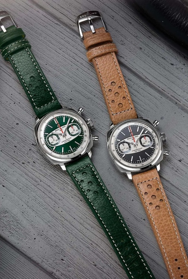 سوار جلدي مثقوب يعزز الطابع الرياضي في Breitling Top Time Racing