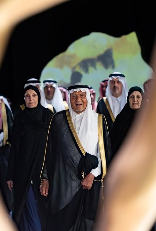 معرض في محبة خالد الفيصل في جدة - الصورة الرئيسية