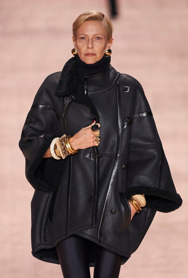 صناعة الأزياء: تعريف جديد لمفاهيم الجمال وتحوّل ثقافي ضروري 