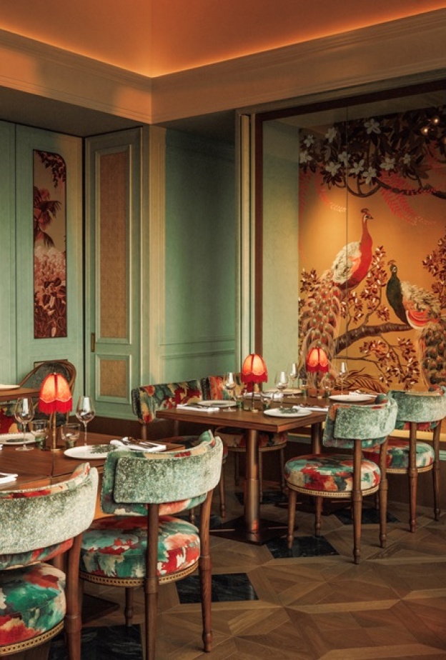 تجربة The Bombay Club في جميرا مرسى العرب: رحلة تأسر الحواسّ إلى قلب المطبخ الهندي الراقي بأسلوب حديث