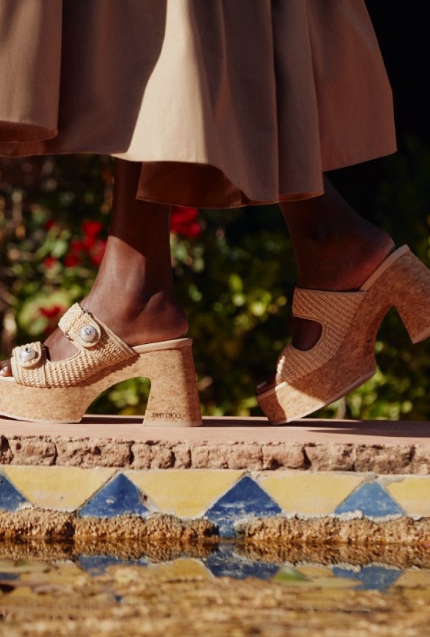 "خُطى صيفية"... أحذية ستغيّر قواعد اللعبة في 2025