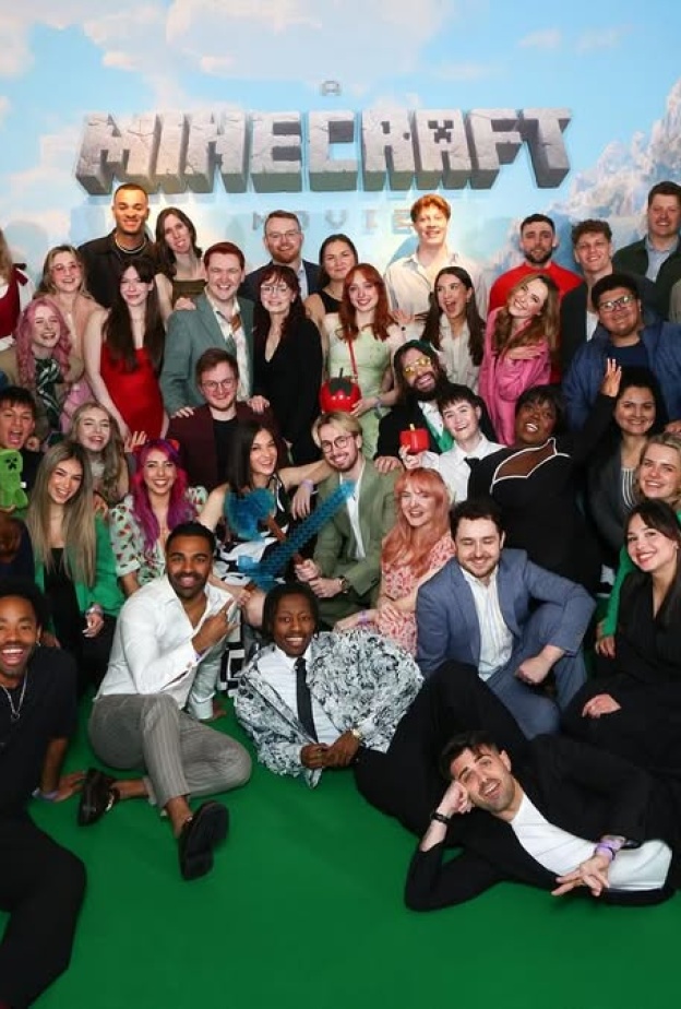 صناع فيلم "A Minecraft Movie"