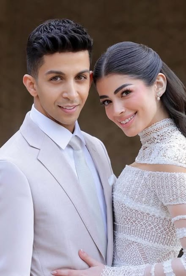 ليلى أحمد زاهر وهشام جمال