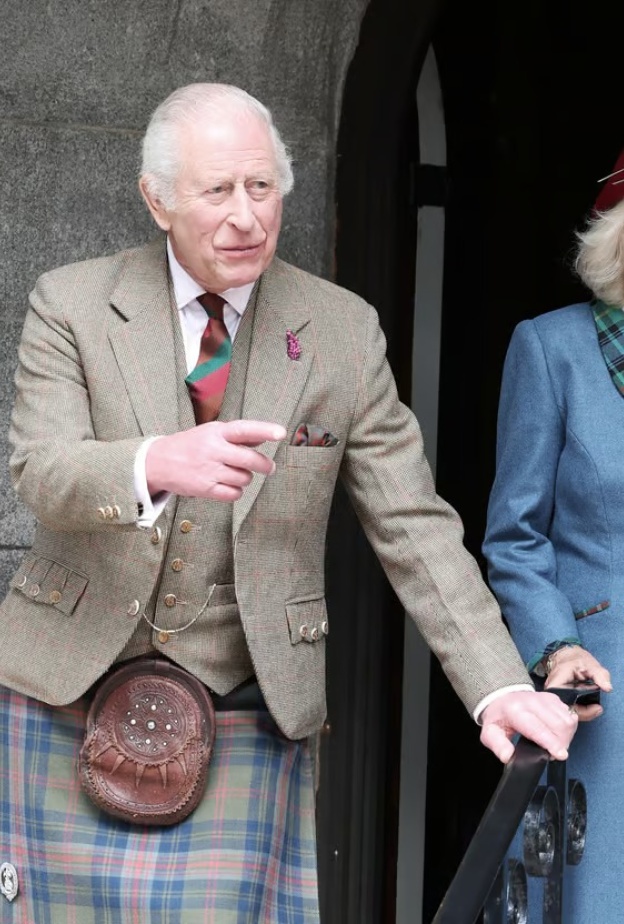 رسالة من الملك تشارلز الثالث تسلط الضوء على تناقضات الإنسان