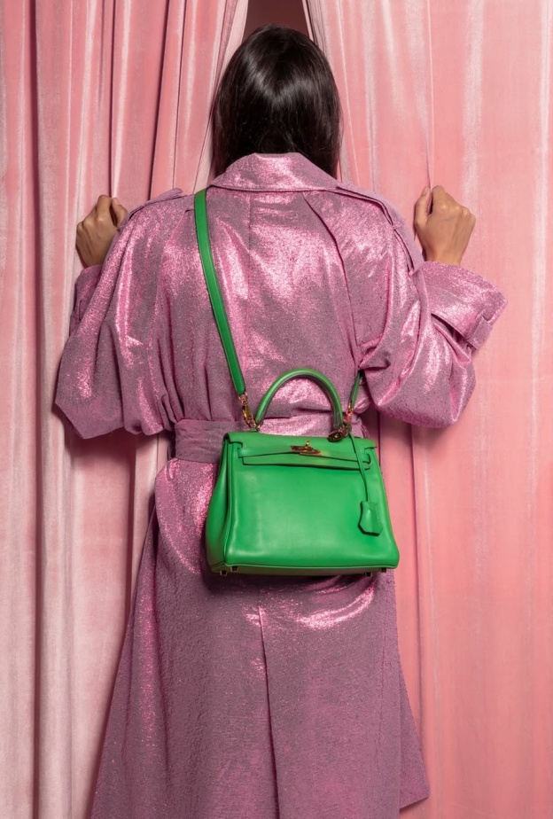 قمة اميوزد AMUSED للموضة المستدامة بالتعاون مع مجلة "هي".. حوار بين الأناقة والوعي