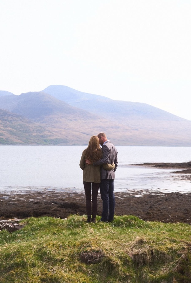 وليام وكيت 14 عامًا من الرومانسية: صورة مميّزة من احتفالهما بذكرى الزواج