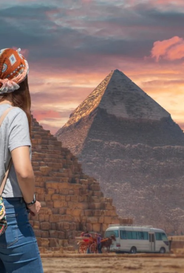 الربيع في مصر مارس - مايو يتميز الطقس بالاعتدال واللطف