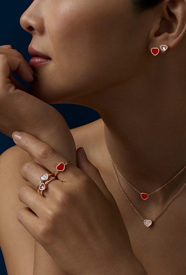 حجر الكارنيليان في مجوهرات  Chopard