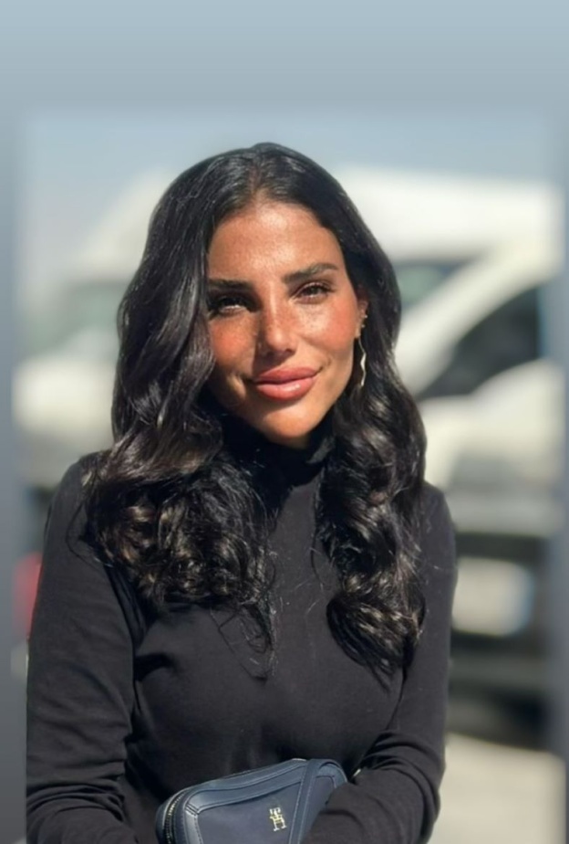 نداء خُجا خبيرة التجميل والمكياج السينمائي