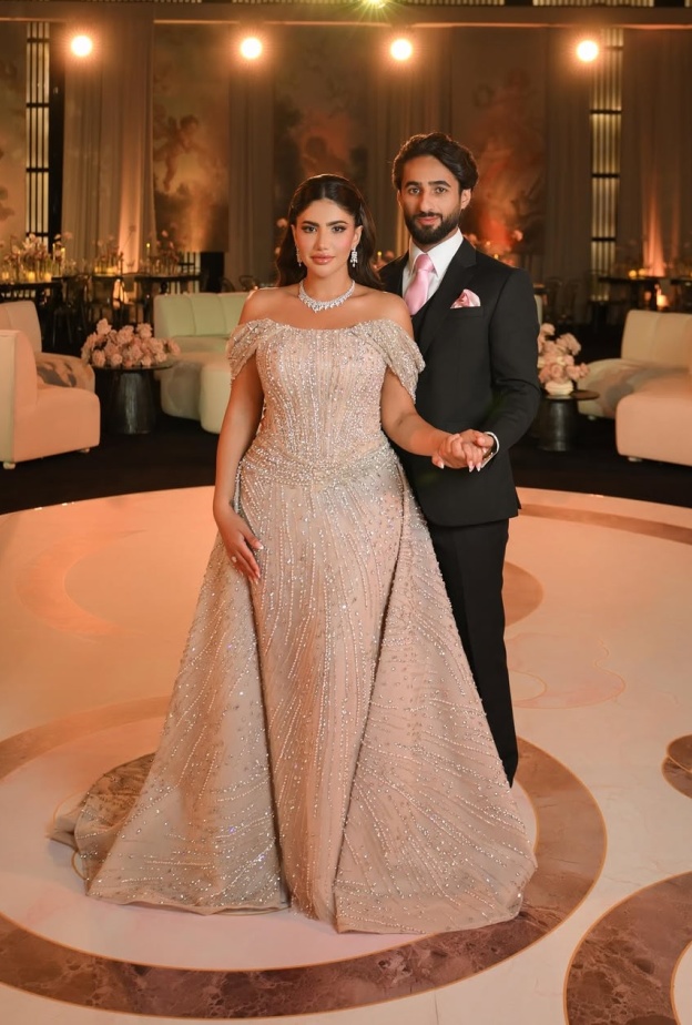 نور ستارز  وكريم الشريف