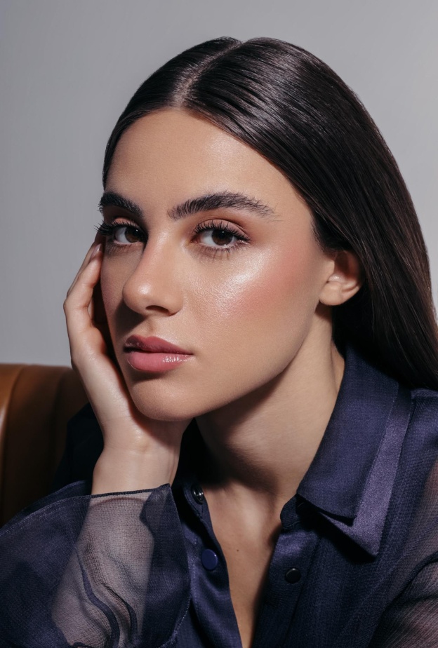 الممثلة الاردنية اندريا طايع