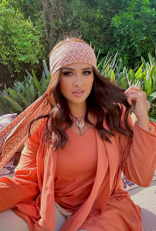 ياسمين عبد العزيز 