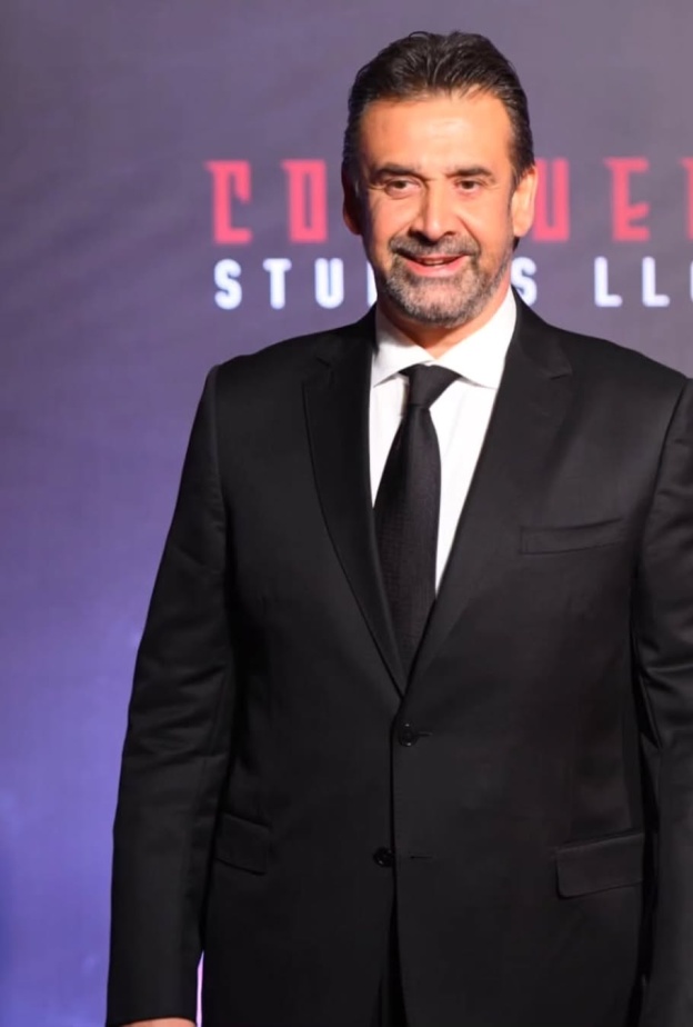 كريم عبد العزيز