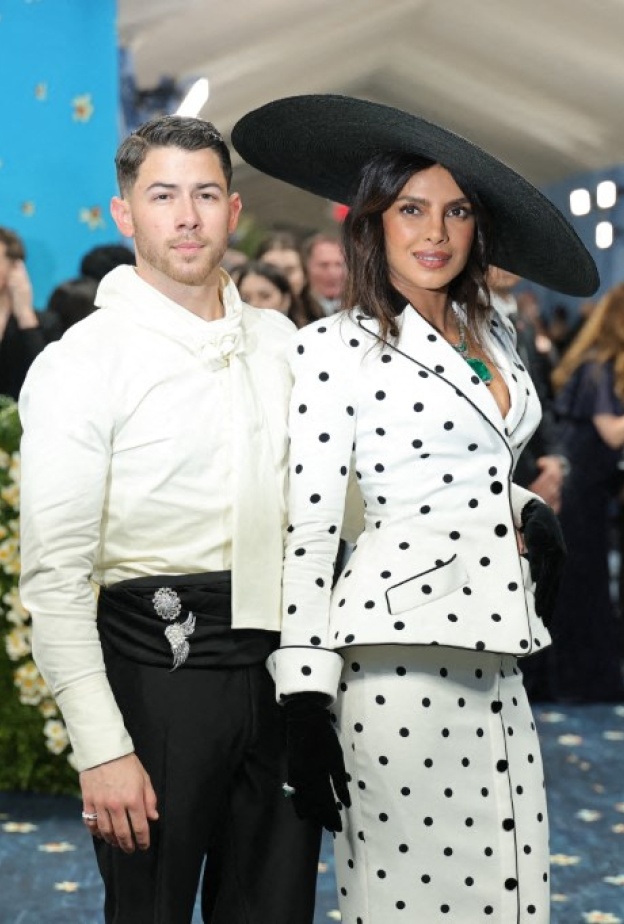 نيك جوناس وبريانكا تشوبرا