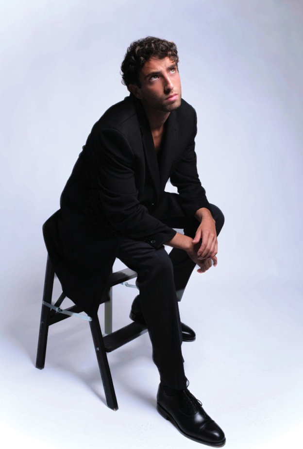 بدر قباني نجم عالمي قادم